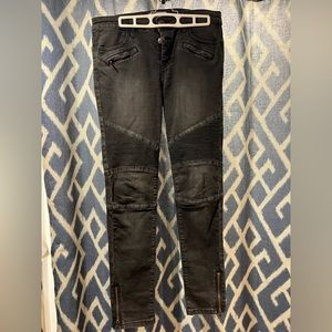 Free People Black Skinny Jeans Size 28​